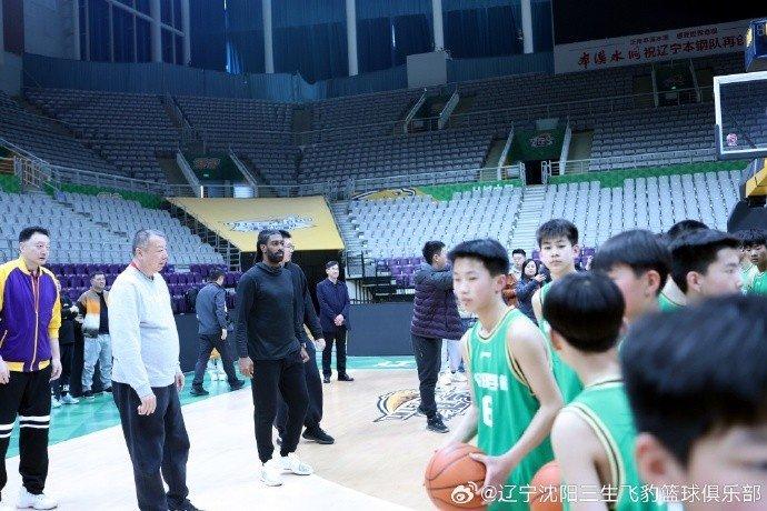如何通过篮球表演赛制定有效的训练计划_2